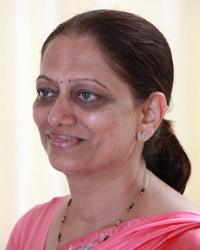 AMrs. Gayatri Bapat